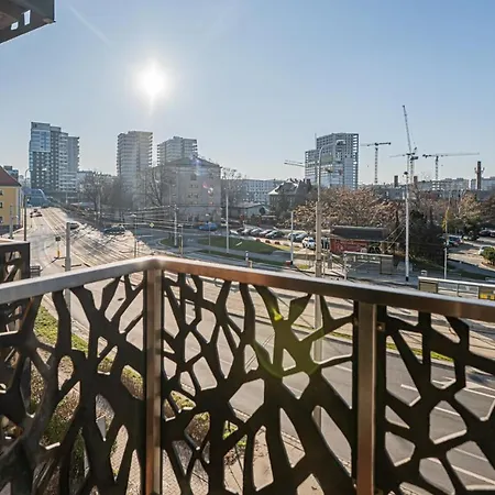 24h With Free Garage And Ac Jagielly 5 * 브로츠와프