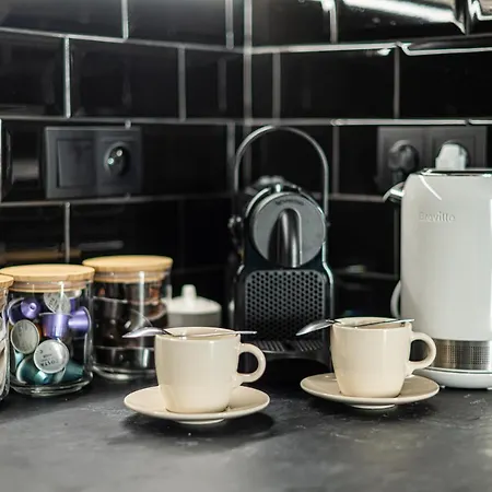 24h With Free Garage And Ac Jagielly 5 아파트 *