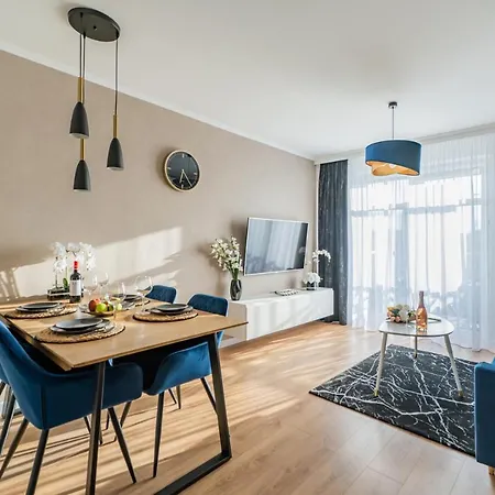 24h With Free Garage And Ac Jagielly 5 * Wroclaw